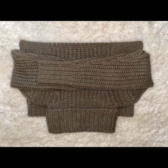 PETITE MEDIUM BANANA REPUBLIC sweater - Picture 1 of 3
